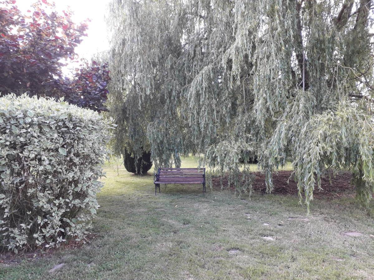 Un Petit Coin De Paradis Clairfontaine ภายนอก รูปภาพ